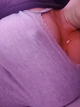 Mariana 444 online show from December 10, 2024, 9:22 pm