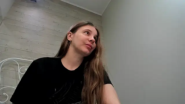 Snapshot of JuliaBusty chatting on March 4, 2025, 3:15 pm JuliaBusty online show from March 4, 2025, 3:15 pm