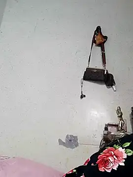 QueenSoreal online show from March 13, 2025, 7:28 pm