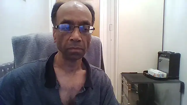 Snapshot of rauncher1 chatting on October 4, 2025, 11:25 pm rauncher1 online show from October 4, 2025, 11:25 pm