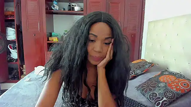 Snapshot of LUISSA_ chatting on January 12, 2025, 2:19 pm LUISSA online show from January 12, 2025, 2:19 pm