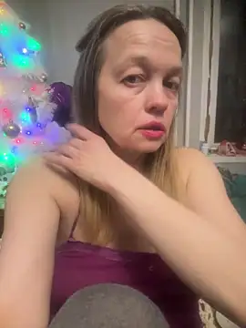 Snapshot of Susanel chatting on March 21, 2025, 5:23 pm Susanel online show from March 21, 2025, 5:23 pm