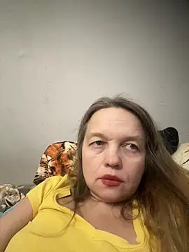 Snapshot of Susanel chatting on January 10, 2026, 5:26 pm Susanel online show from January 10, 2026, 5:26 pm