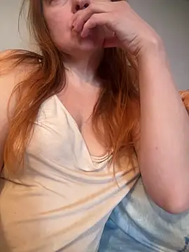 Snapshot of Susanel chatting on February 22, 2026, 12:15 pm Susanel online show from February 22, 2026, 12:15 pm