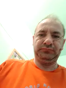 Snapshot of Venelin_ruse chatting on April 13, 2026, 3:01 am Venelin ruse online show from April 13, 2026, 3:01 am