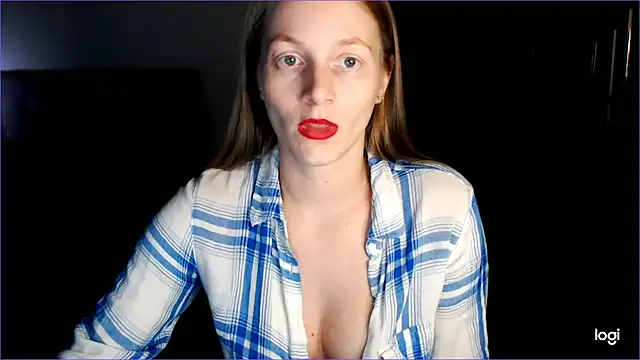 Snapshot of Shantidol chatting on November 18, 2025, 8:46 pm Shantidol online show from November 18, 2025, 8:46 pm