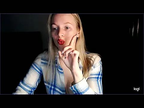 Snapshot of Shantidol chatting on January 5, 2026, 9:40 pm Shantidol online show from January 5, 2026, 9:40 pm