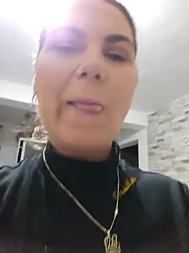 Snapshot of FeliciaKrige chatting on February 5, 2025, 8:04 pm FeliciaKrige online show from February 5, 2025, 8:04 pm
