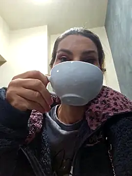 Snapshot of FeliciaKrige chatting on October 1, 2025, 8:15 pm FeliciaKrige online show from October 1, 2025, 8:15 pm