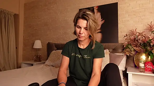 FeliciaKrige online show from March 28, 2026, 10:31 pm