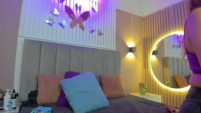 Snapshot of chantall1375 chatting on March 2, 2025, 4:42 pm chantall1375 online show from March 2, 2025, 4:42 pm