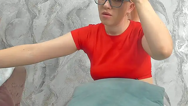 succubus online show from February 27, 2025, 6:18 am