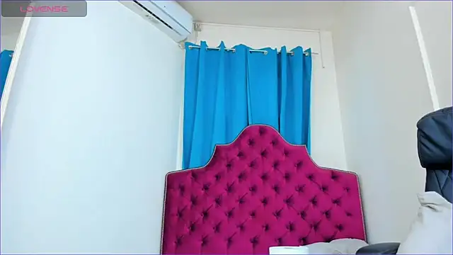 ninnadee online show from May 30, 2026, 3:36 am