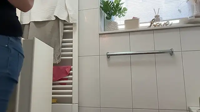 Snapshot of Viola_Beck chatting on January 16, 2026, 10:30 am Viola Beck online show from January 16, 2026, 10:30 am