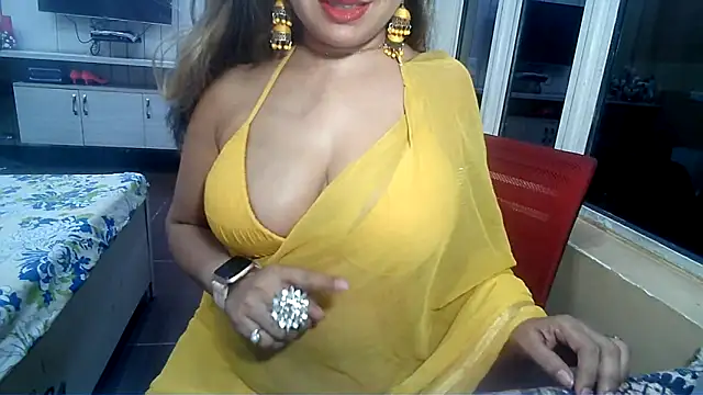 Snapshot of yourradhika chatting on March 20, 2025, 3:47 pm yourradhika online show from March 20, 2025, 3:47 pm