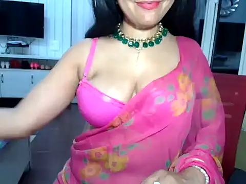yourradhika online show from April 8, 2026, 8:09 pm
