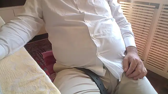 polloiw online show from May 12, 2026, 11:51 am
