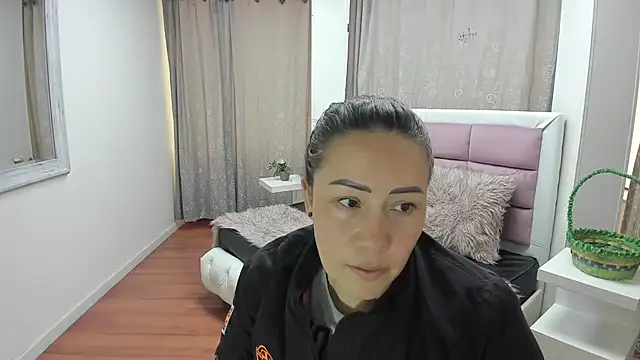 gaby trent online show from June 18, 2026, 4:11 pm