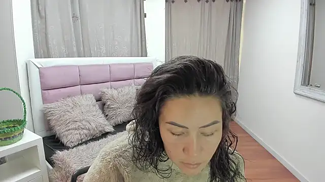 gaby trent online show from June 22, 2026, 3:53 pm
