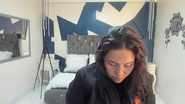 gaby trent online show from July 30, 2026, 4:06 pm