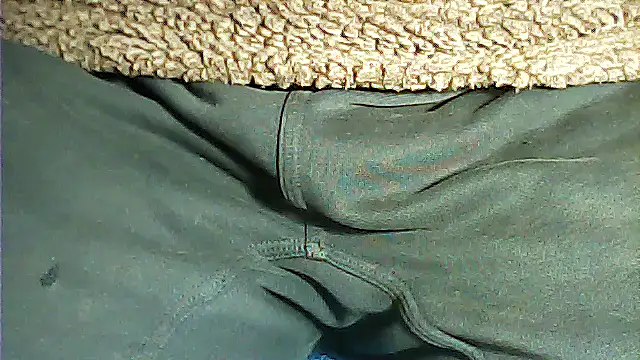 Snapshot of kalinixta chatting on December 17, 2025, 4:13 pm kalinixta online show from December 17, 2025, 4:13 pm