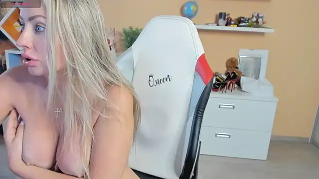 Veola new online show from February 17, 2025, 6:09 am