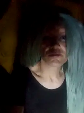 Snapshot of KandiK37 chatting on September 21, 2025, 7:32 am KandiK37 online show from September 21, 2025, 7:32 am