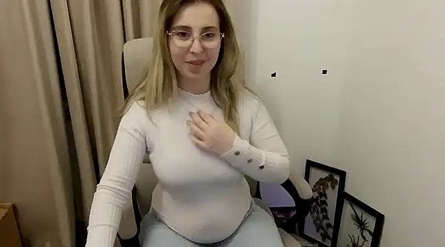 Aliss Hottie online show from March 6, 2025, 10:26 pm