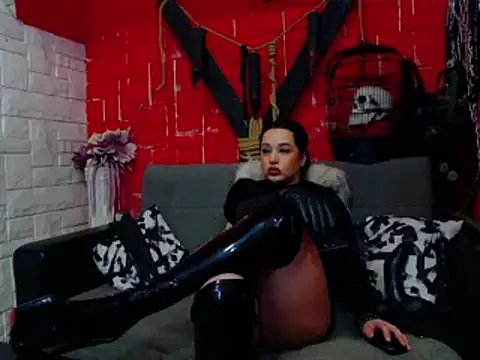 Snapshot of MistressRachelle chatting on March 18, 2025, 10:58 pm MistressRachelle online show from March 18, 2025, 10:58 pm
