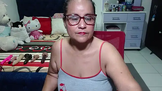 pervert mommy  online show from September 23, 2025, 9:34 am