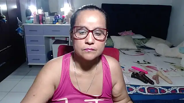 pervert mommy  online show from July 1, 2026, 11:12 am
