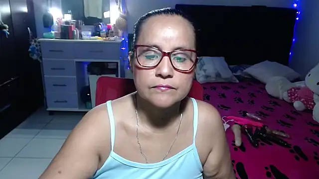 pervert mommy  online show from July 6, 2026, 9:39 am