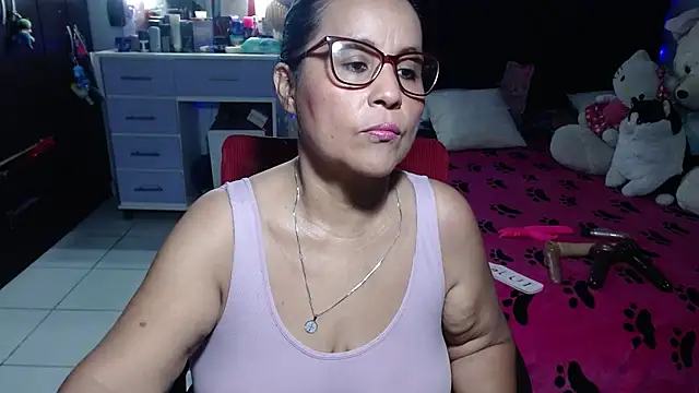 pervert mommy  online show from July 15, 2026, 9:25 am