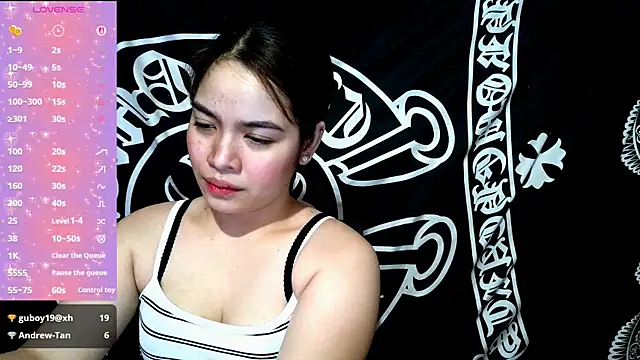  preciousmoira  online show from July 2, 2026, 11:49 am