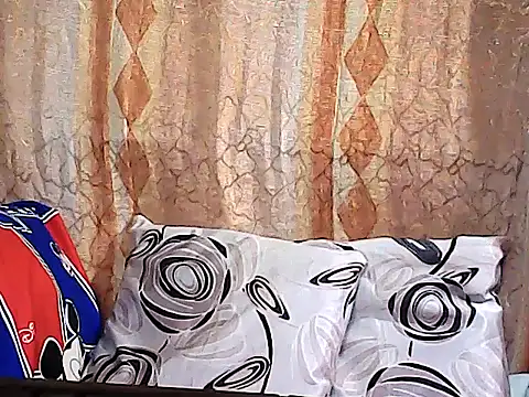 hotwetgran online show from November 21, 2025, 11:47 pm