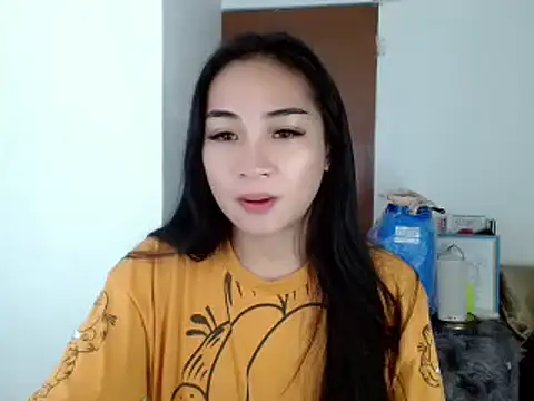 SweetLilly 18 online show from December 11, 2024, 2:09 am