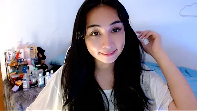 SweetLilly 18 online show from November 9, 2025, 5:39 am