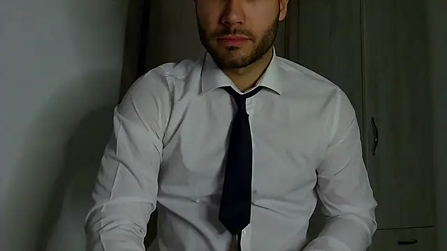 Snapshot of Justynn1 chatting on October 20, 2025, 8:53 pm Justynn1 online show from October 20, 2025, 8:53 pm