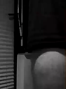 Snapshot of Genius1606 chatting on October 5, 2025, 10:40 pm Genius1606 online show from October 5, 2025, 10:40 pm