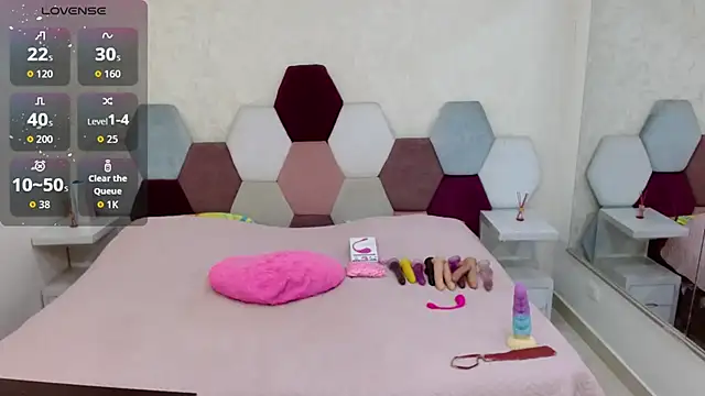 angel blue online show from October 13, 2025, 2:50 pm