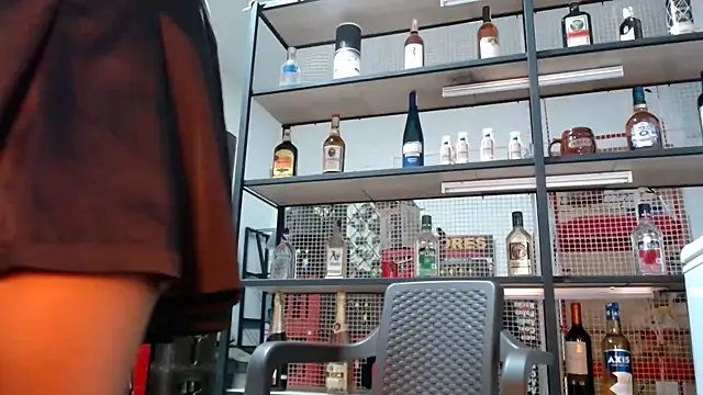 Snapshot of DAELAA chatting on November 28, 2025, 10:12 pm DAELAA online show from November 28, 2025, 10:12 pm