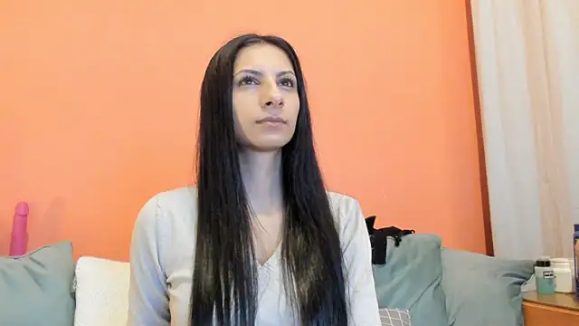 Dirty-Bya online show from December 17, 2025, 9:10 pm