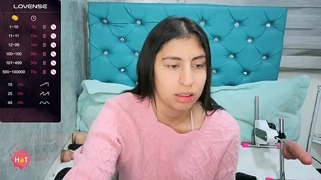 MAARYMOON online show from December 2, 2025, 10:53 am