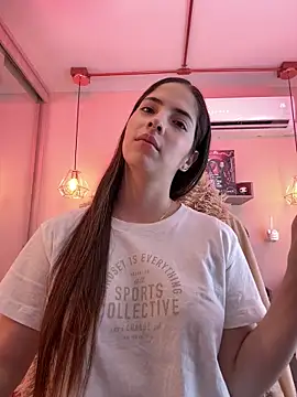 Snapshot of Zoe_Bae chatting on January 9, 2025, 9:47 pm Zoe Bae online show from January 9, 2025, 9:47 pm