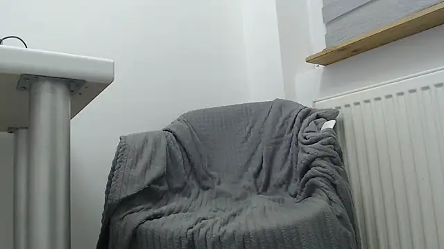 master4bitch24 online show from October 4, 2025, 7:23 pm