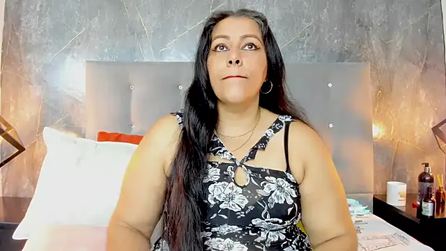 Snapshot of SexxyPamela chatting on December 14, 2025, 12:43 pm SexxyPamela online show from December 14, 2025, 12:43 pm