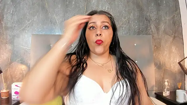 SexxyPamela online show from February 4, 2026, 7:31 pm