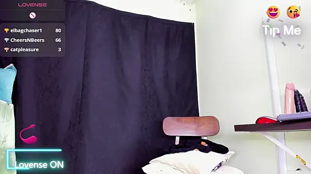 ElikoLanny  online show from February 7, 2025, 3:34 am