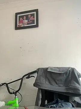 AlondraDiossa03 online show from February 19, 2025, 6:10 pm