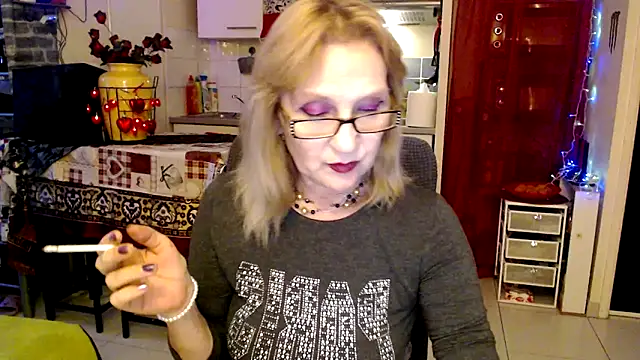 Snapshot of Ala-N-Dala chatting on February 19, 2026, 11:39 am Ala-N-Dala online show from February 19, 2026, 11:39 am